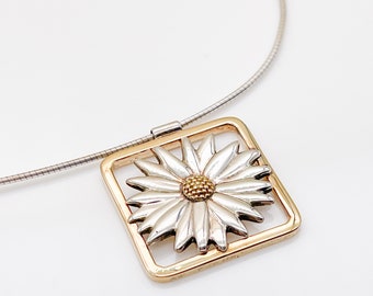 Tiffany & Co Vintage Flower Necklace 18K Gold and Sterling Silver