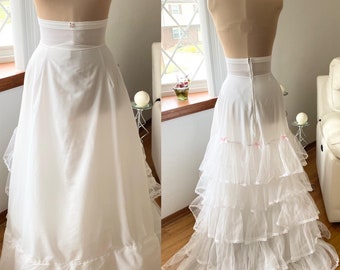 Vintage 60s Tiered Ruffled Petticoat *Medium* White Victorian Edwardian Historical Slip