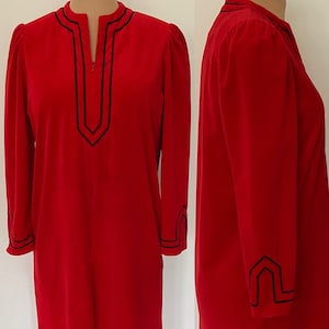 Vintage 70s EVELYN PEARSON Red Velour Caftan *Small* Pullover Hostess Robe Velvet Bathrobe