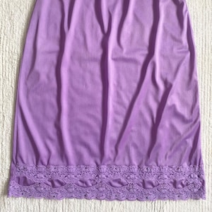 Vintage 60s Nylon Half Slip *Medium* PURPLE Satin Embellished Lace Slip