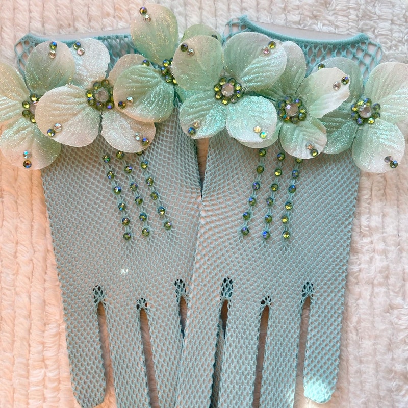 Grey Strass Embellished Gloves main image 0