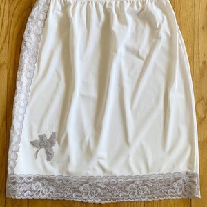 SALE! Vintage 60s Embellished Half Slip *Medium/Size 6* GREENCO MAID Embroidered Lace Slip