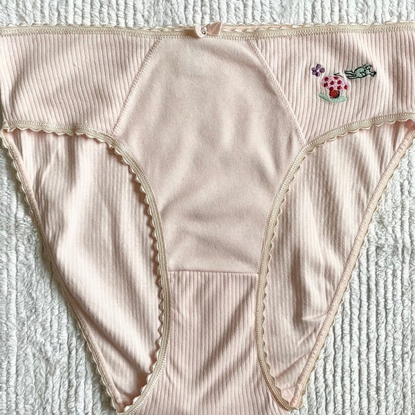 SALE! Vintage Cotton Bikini Panties *Size 9* FASHION BUG Pink Ribbed High Cut Underwear