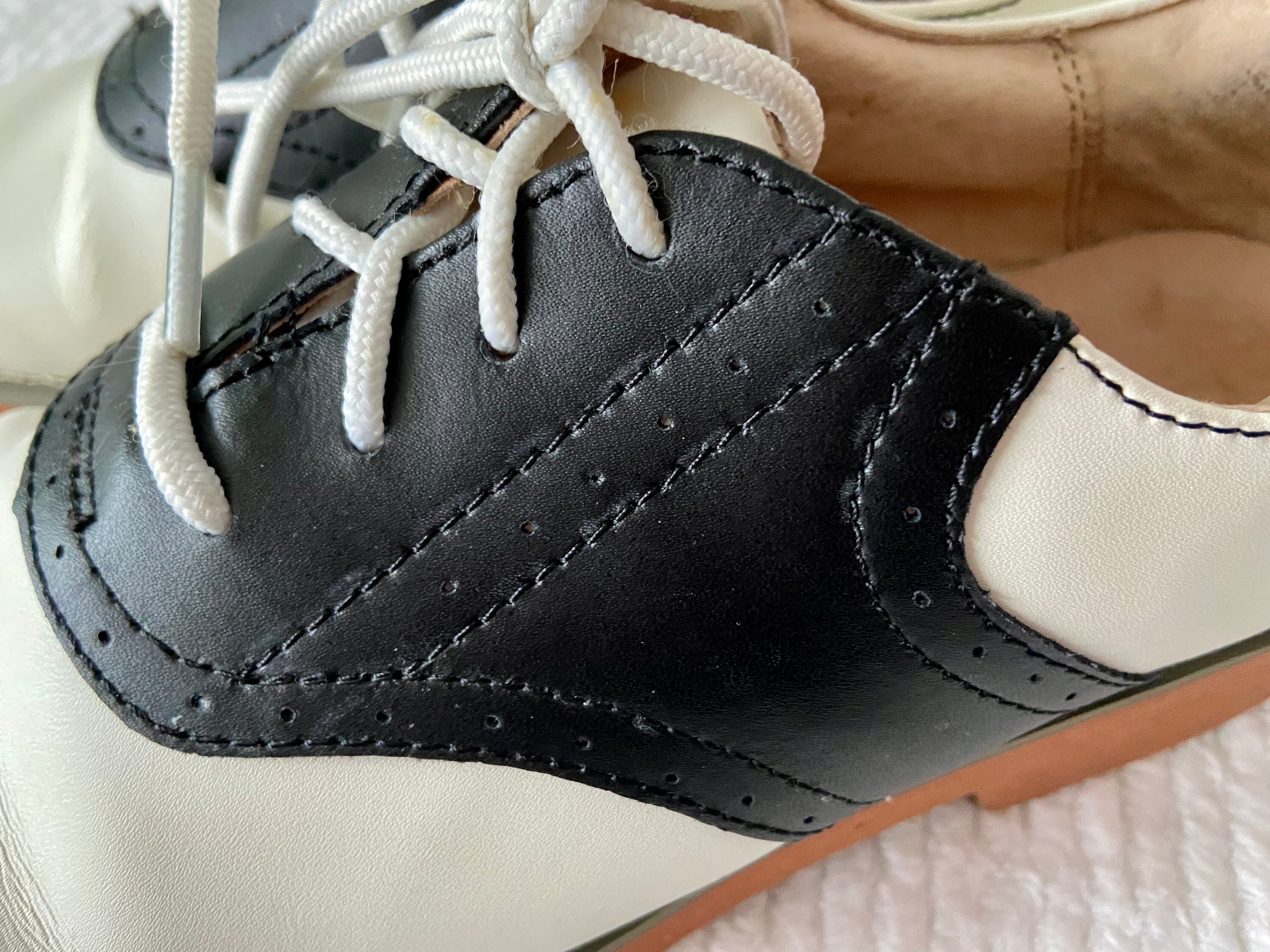 Mens Saddle Shoes - Etsy