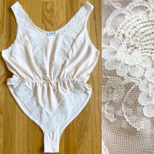 Vintage 80s BLANCHE Teddie Nightie *Large* Peach Knit High Cut Teddy Romper