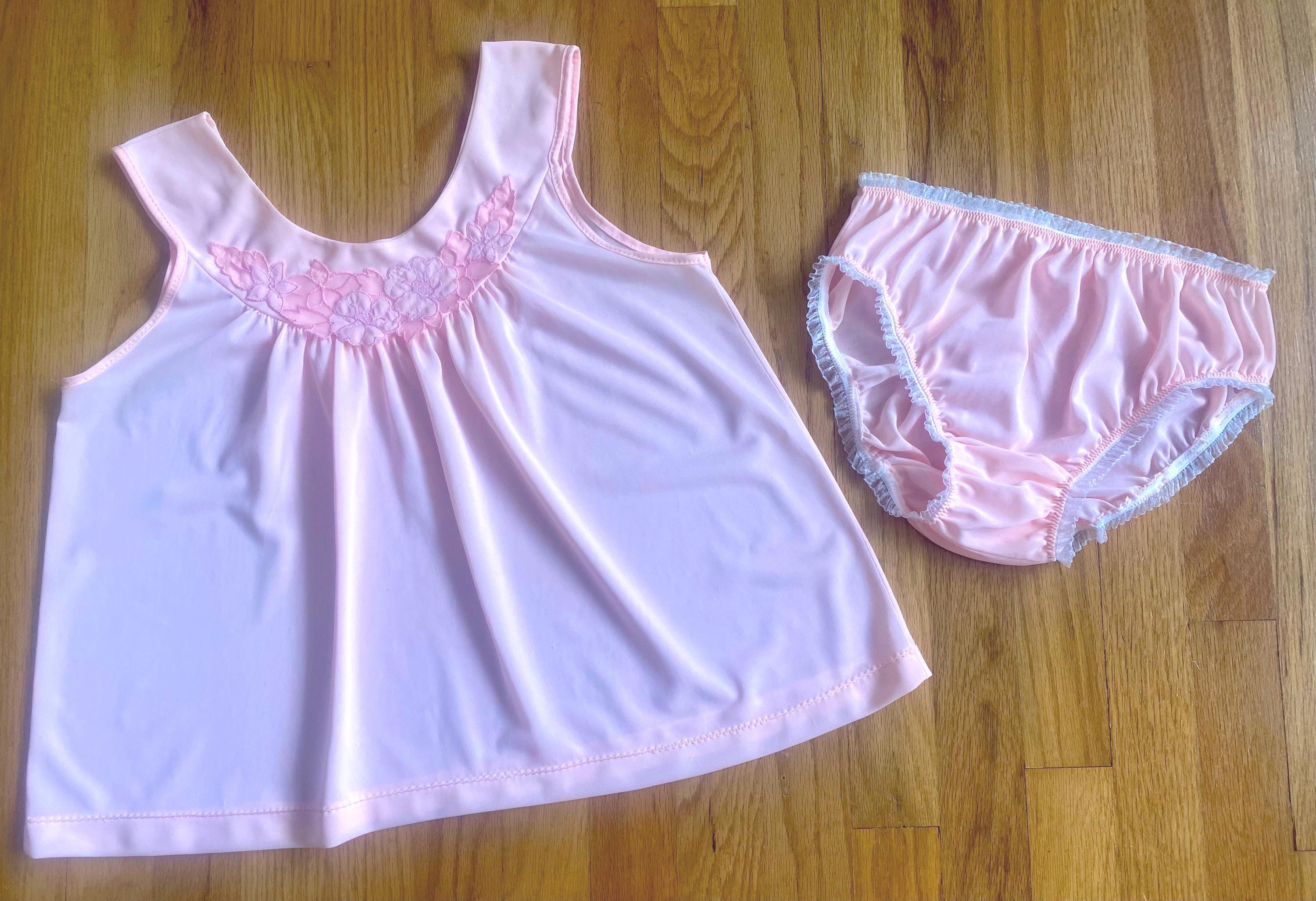 Vintage 60s-Inspired Babydoll Pajamas *Small* PINK Nylon Sleep Top and Bikini Panties