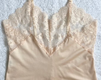 Vintage 80s Peach Lace Cami *Size 36* BODY CHIC Pearl-Embellished Sheer Nylon Camisole