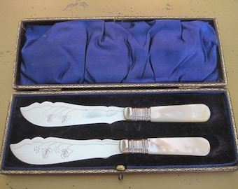 Boxed Set of MOP handled Spreaders