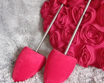 Large shoe trees or stretchers