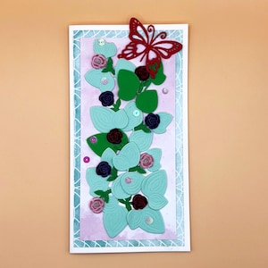 Tarjeta floral hecha a mano con mariposa roja | Elegante tarjeta de felicitación con rosas 3D para cumpleaños y aniversario | Tarjeta personalizada para ocasiones especiales