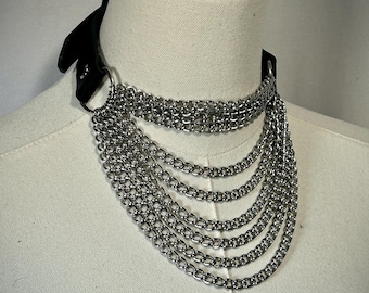 Chokehold Chains Collar