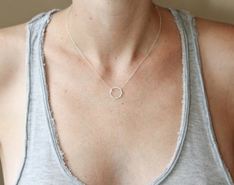 Sterling silver circle necklace - minimalist jewelry - simple and timeless - 14mm