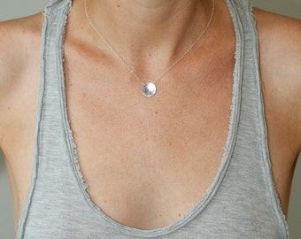 Sterling silver disc necklace - silver circle necklace - hand hammered disc - Sterling silver jewelry 925 - simple - minimalist - timeless