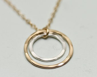 Mother daughter necklace - mother daughter jewelry - dainty gold necklace - mother child - 2 circle necklace - gold jewelry - gift for mom