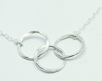 Linked sterling silver circle necklace - sterling jewelry - interlocking circles - mother daughter