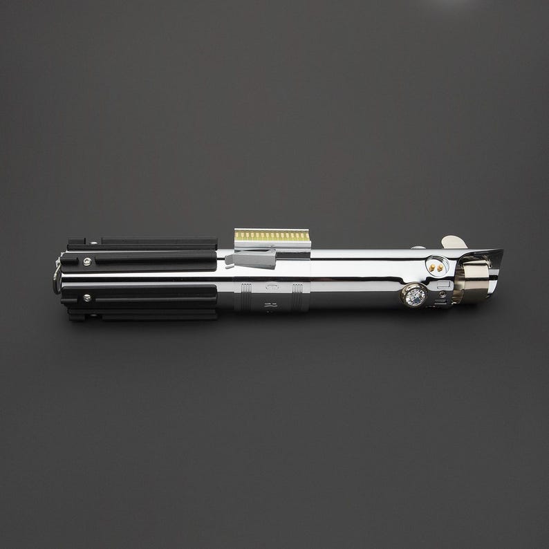 Luke Skywalker Ep5 Graflex - Lightsaber Replica, Star Wars Collectible ...