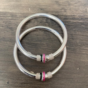 925 Sterling silver baby bangle, adjustable baby bracelet, toddler silver jewelry, baby gift bangle, newborn silver bangle, kids’ jewelry.
