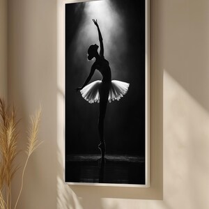Elegant Ballerina Silhouette Canvas Painting - Ballet Dance Art Gift for Home Decor - Graceful Wall Art