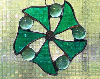 Emerald Green Pinwheel Flower Stained Glass Suncatcher - FREE Shipping in USA