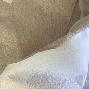 45 inch wide reflective heat and cold resistant fabric insul fleece Pellon 975P image 3
