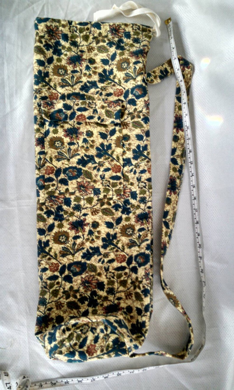 Yoga mat carrier made from vintage fabric from the 50s