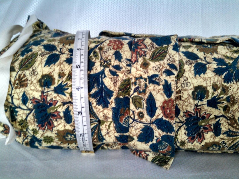 Yoga mat carrier made from vintage fabric from the 50s