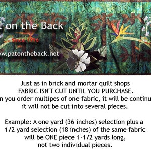 Puede incluir: Panel de tela decorativo con fondo verde y dise&ntilde;os florales y de hojas. Se muestra el texto "Pat on the Back" y "Since 1996". Tambi&eacute;n es visible la direcci&oacute;n del sitio web.