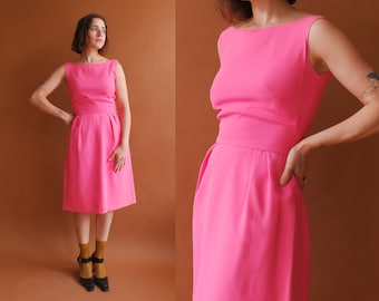 Vintage 60s Bubblegum Party Dress/ 1960s Low Back Sheath/ Size Small 25