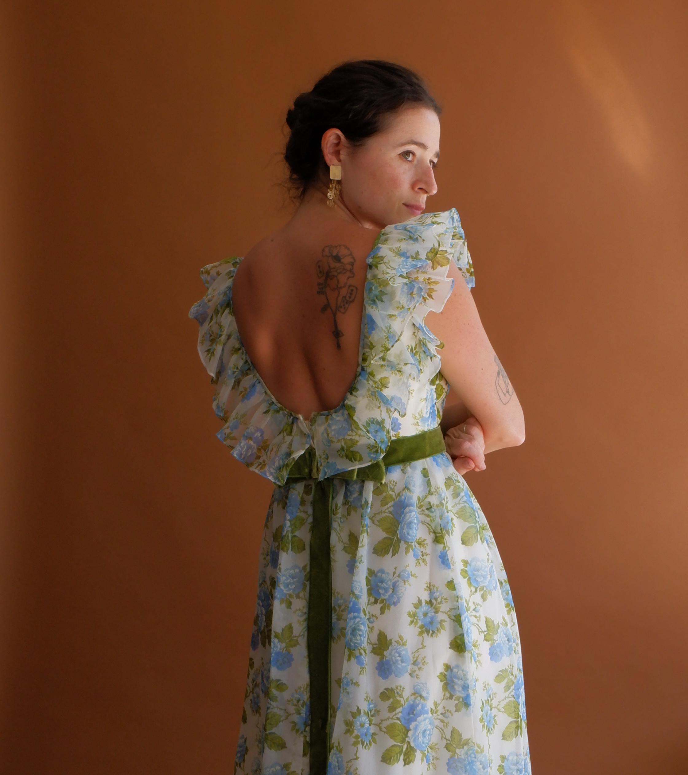 Vintage 70s Backless Floral Ruffle Dress/ 1970s Garden Party
