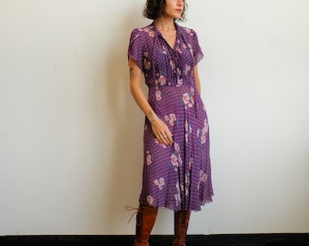 Vestido vintage morado transparente con estampado floral de los años 70 / Talla pequeña