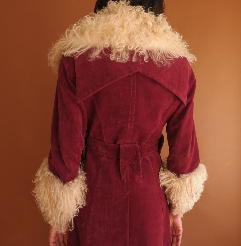 Vintage 70s Mongolian Lamb Fur Trim Coat/ 1970s Penny Lane Belted Jacket/ Size Medium image 6