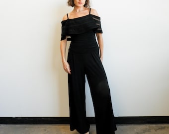 Vintage 90s Black Cold Shoulder Wide Leg Jumpsuit/ size Medium