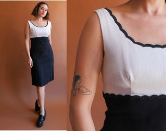 Vintage 60s Black White Scalloped Dress/ Size Medium