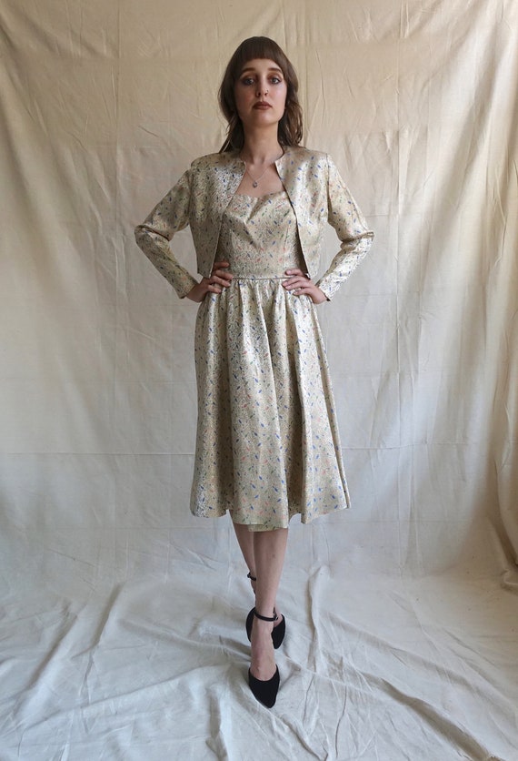 Vintage 50s Gold Brocade Dress and Bolero Set/ 19… - image 6