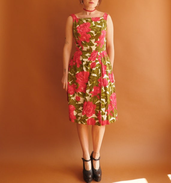 Vintage 50s Rose Print Cotton Dress/ 1950s Square… - image 4