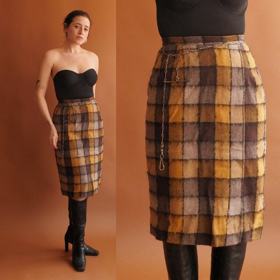 Black plaid skirt 50s discount