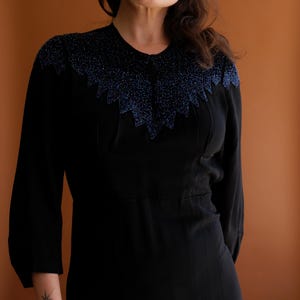 Vintage 40s Beaded Starburst Black Dress/ 1940s Quarter Sleeve Dress/ Size Medium 28