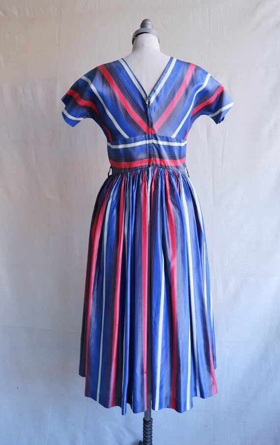 Vintage 50s Striped Iridescent Taffeta Gown/ 1950… - image 3