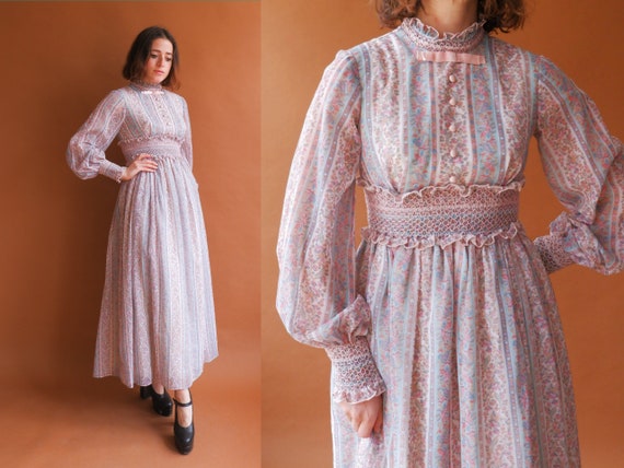 Vintage 70s Smocked Prairie Dress/ Long Sleeve Boho Floral Maxi Dress/ Gunne Saxe Style/ Size XS - Etsy Vintage 70s Smocked Prairie Dress/ Long Sleeve Boho Floral Maxi Dress/ Gunne Saxe Style/ Size XS - Etsy