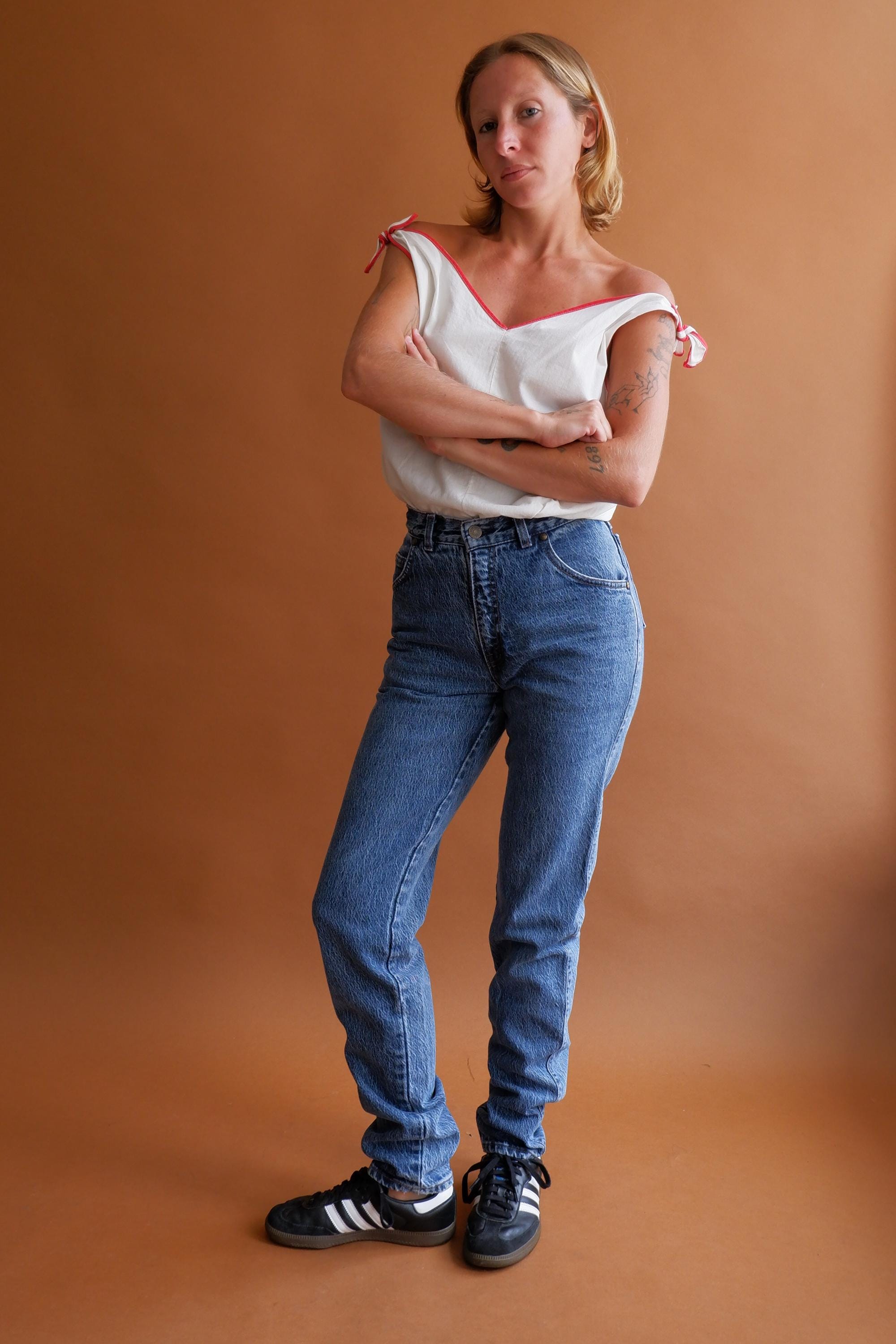 Vintage Stone Wash Levis Denim with Stretch/ High Waisted Mom Jeans/ Size 25 Small