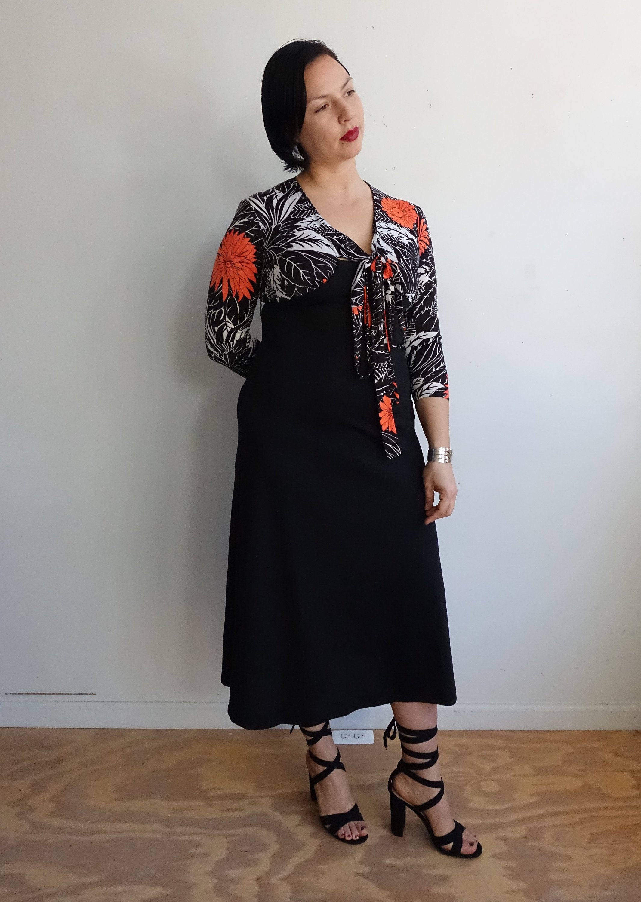SALE Vintage 70s Floral Tie Front Maxi 