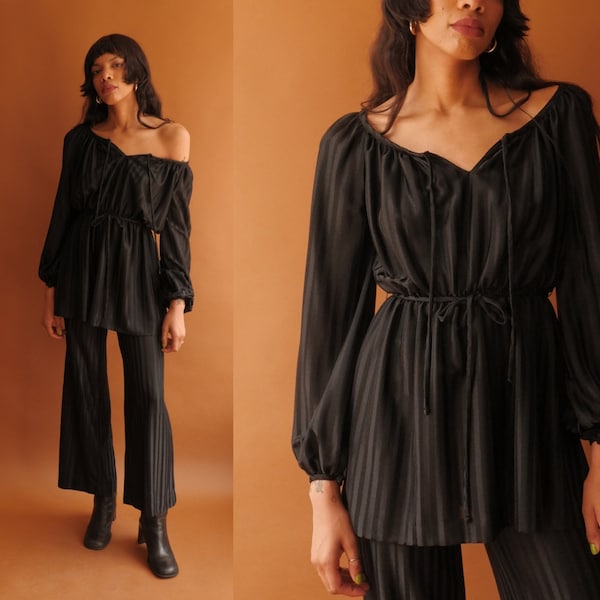 Vintage 70s Black Striped Balloon Sleeve Pant Suit/ 1970s Tunic and Wide Leg Pants/ Size Medium