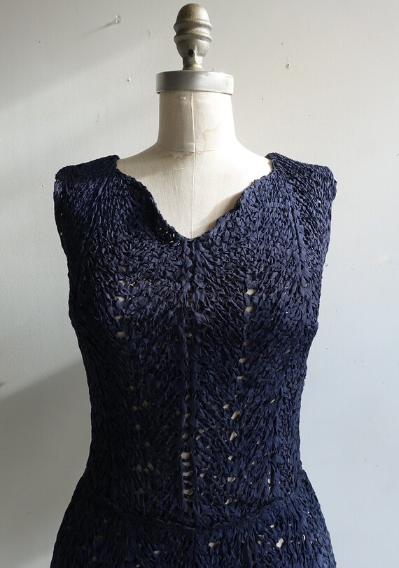 Vintage 40s 50s Navy Ribbon Dress/ 1940s Crochet … - image 9