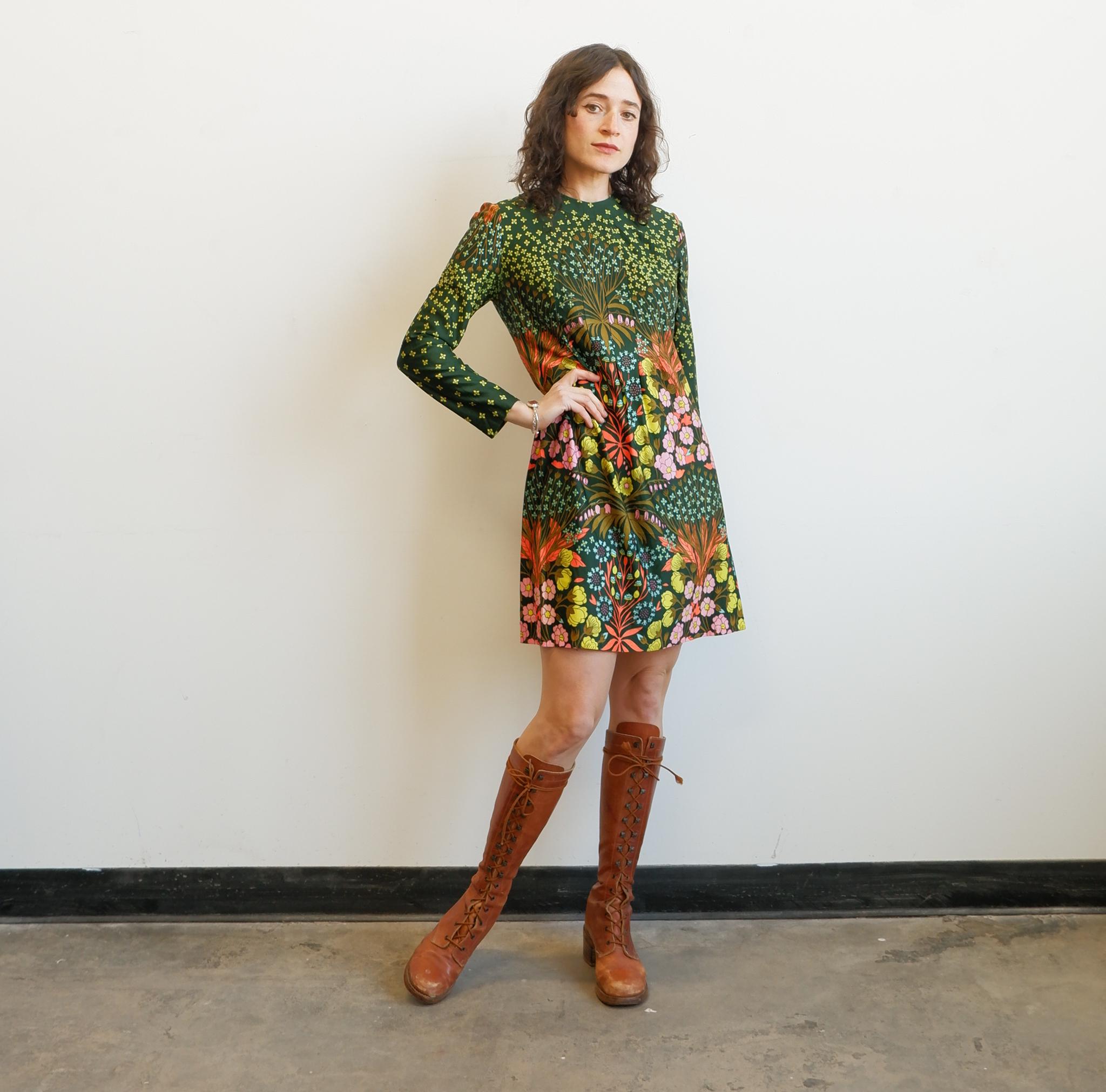 chinese dress ladies Amazon.com: Verdusa Women's 70s Vintage Floral Off The Shoulder Dress  Foldover Long Sleeve Bodycon Mini Dress Green X-Small : Clothing, Shoes &  Jewelry main image 0