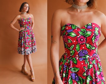 Vintage 80s Floral Strapless Cotton Dress/ 1980s Sweetheart Fit and Flare Party Dress/ Size Small