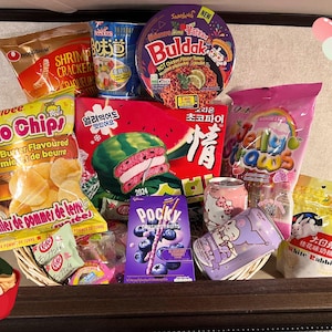 La boîte à collations asiatique ultime, fabriquée en Asie, chocolat, Buldak Ramen, Pocky, cadeau d'anniversaire pour enfant, nouvel an chinois