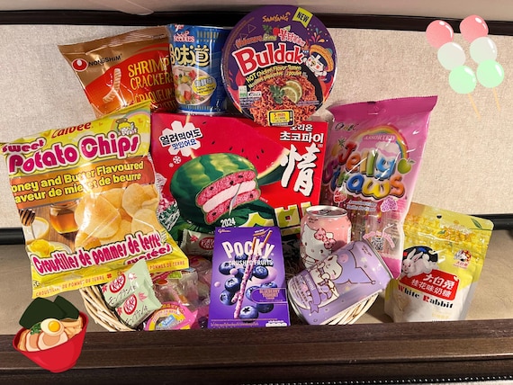 K-POP・アジア SUPER JUNIOR SPECIAL SUPER SNACK BOX Qoo10] SMエンターテインメント SUPER JUNIOR [GRAND : KPOP