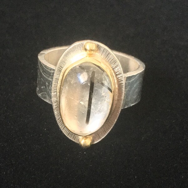 Black TOURMALINATED Quartz Ring / Size 7 / 22k-18k-Silver / Etched & Patterned Setting / Lovely Stone / Made in California / +*+*
