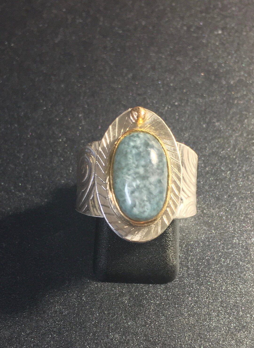 GILALITE Ring / Medusaparaiba Quartz / Size 7.25 / 22k GOLD Etsy