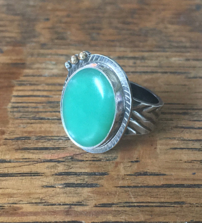 CHRYSOPRASE Ring Size 6 12 Oxidized SILVER Textured /& Patterned w 14k GOLD Bead Adornments Good Green Color Made in California *!*!